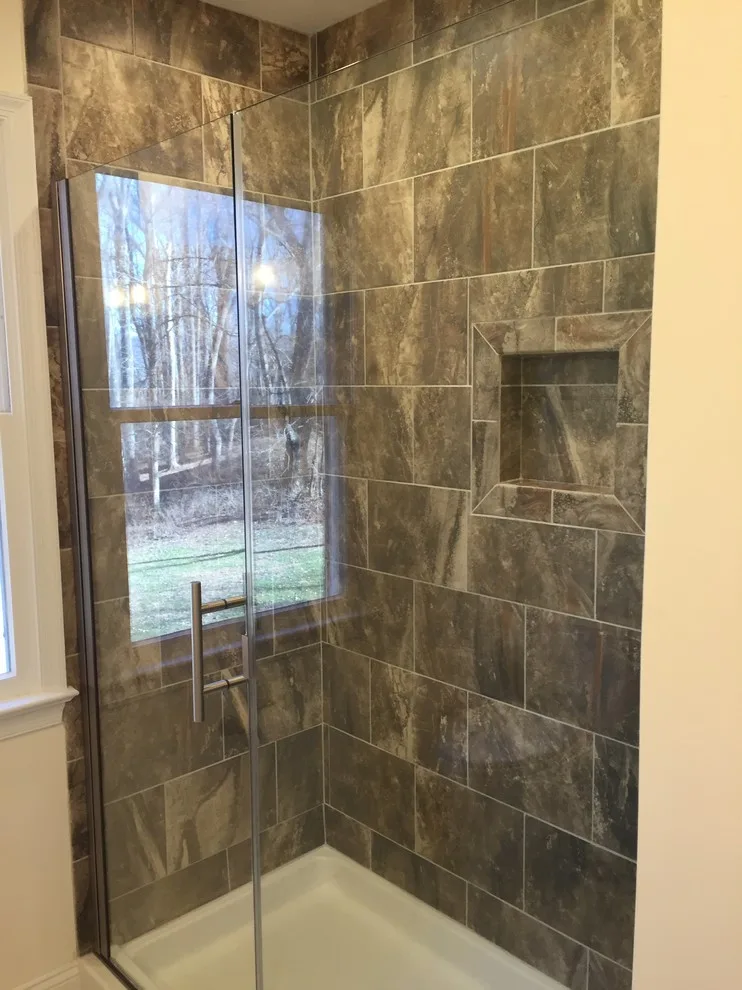 Roy's Master Bathroom by Sidney Enterprises - Photo 2