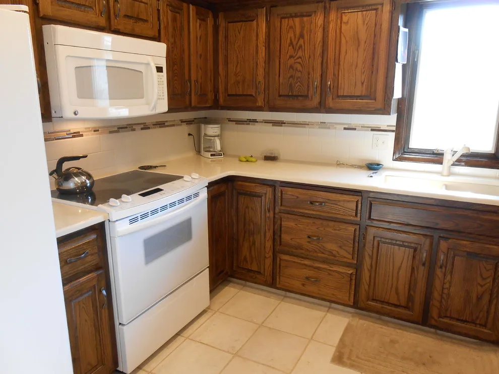 Royalwood Estates Revamp by McKean's Floor To Ceiling - Photo 6