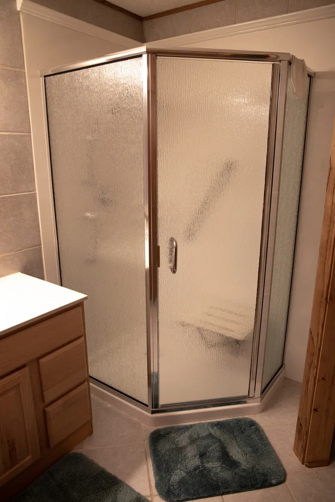 Rumble by Superior Bath System - Photo 3