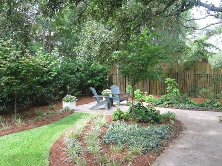 Traditional Shade Garden by Creative Landscapes, Inc. - Photo 4