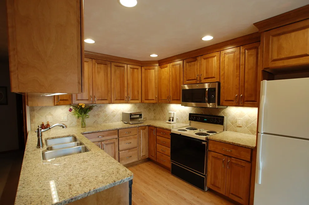 Midland, MI Rustic Kitchen and Laundry Renovation by Tri-City Remodeling & Nowak Cabinets - Photo 8
