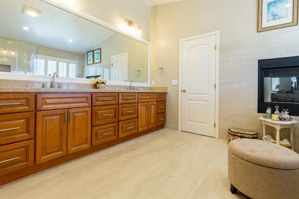 South Washington Street Main Bathroom by A2Z Builders - Photo 11