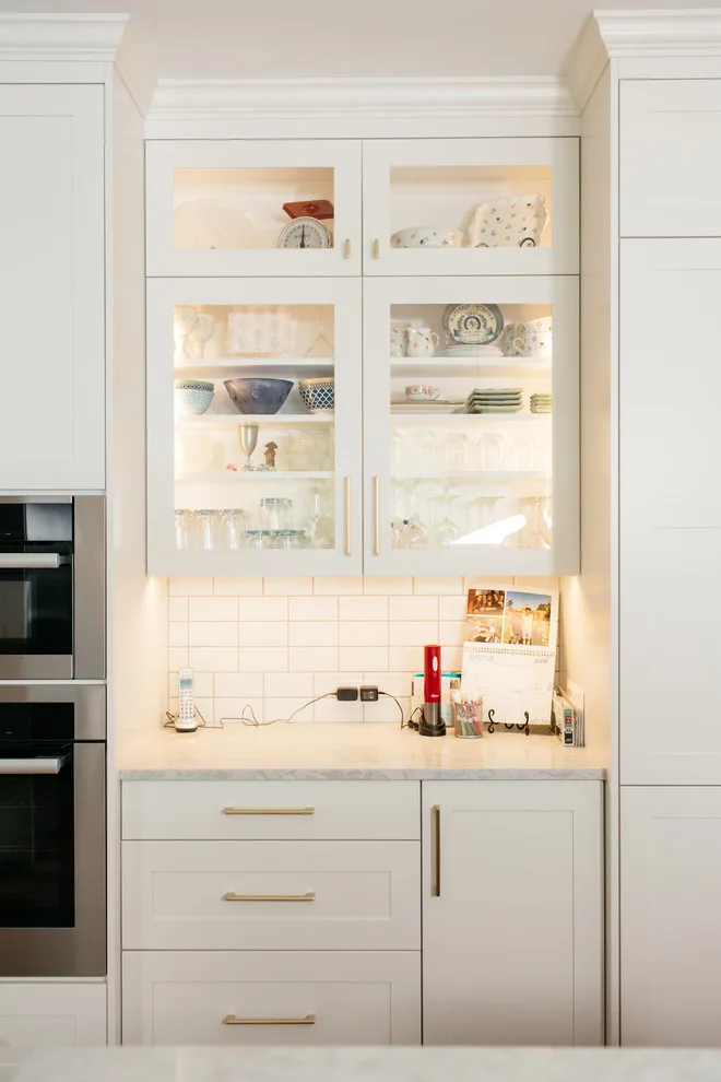Sammamish Modern Kitchen by Nip Tuck Remodeling - Photo 4
