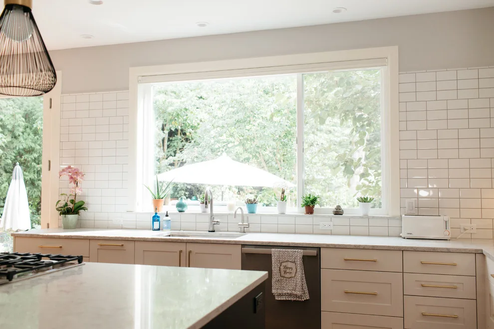 Sammamish Modern Kitchen by Nip Tuck Remodeling - Photo 25