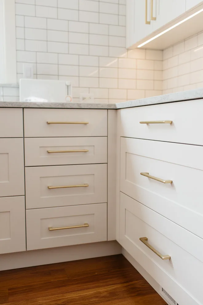 Sammamish Modern Kitchen by Nip Tuck Remodeling - Photo 10