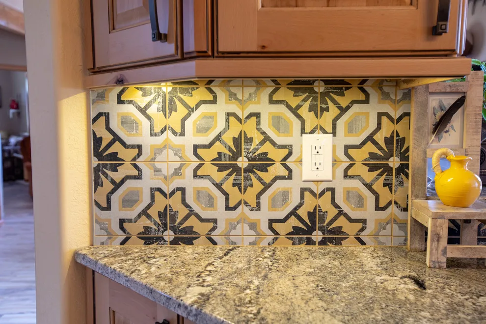 Sandia Mountain Kitchen and Bathroom Renovation by Poulin Design Center - Photo 15
