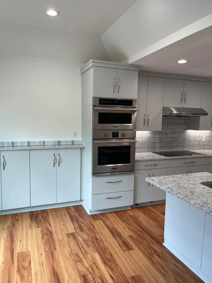 Gillespie's Kitchen by Scott by C & M Contracting, LLC - Photo 2