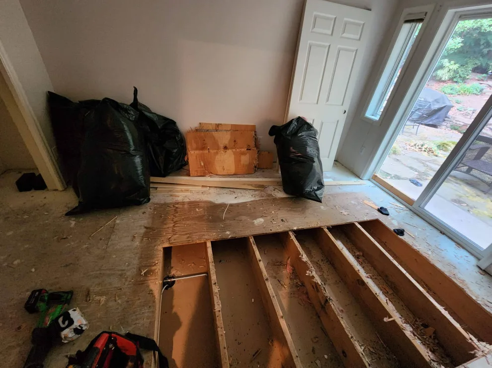 Seattle Luxury Vinyl Plank Flooring Installation by Handyman Rescue Team - Photo 23
