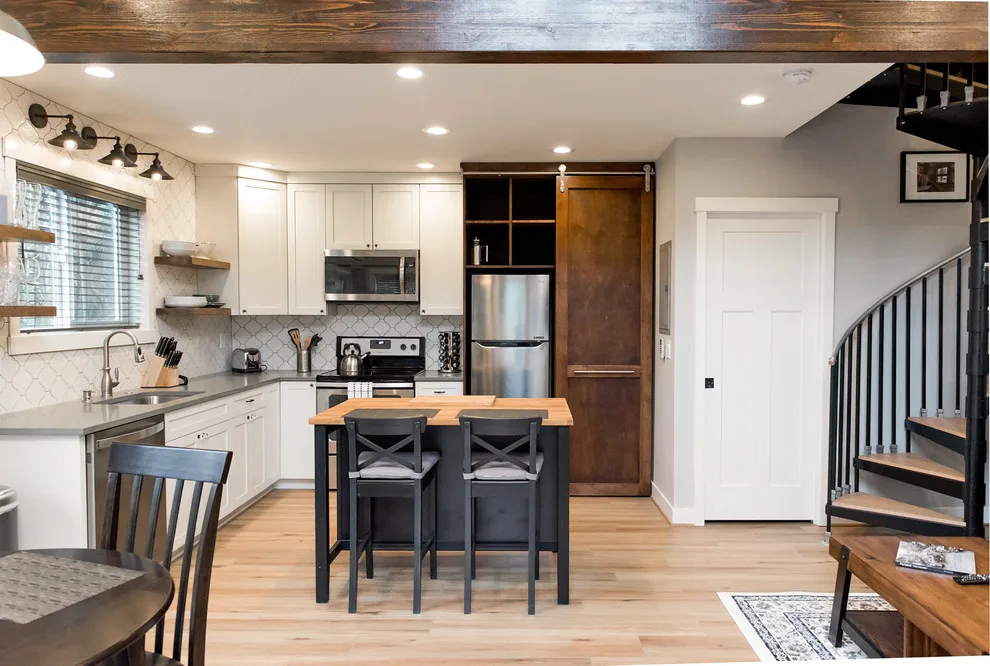 Sellwood Accessory Dwelling Unit by Straight Line Design And Remodeling - Photo 15