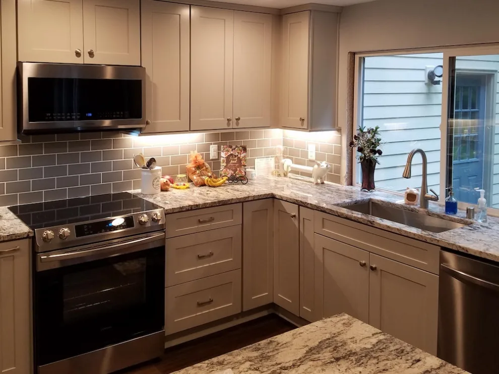 Shaker-Inspired Cabinets by G&Z Construction - Photo 4