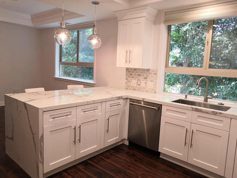 SHERMAN OAKS REMODEL by California Kitchen Gallery - Photo 3