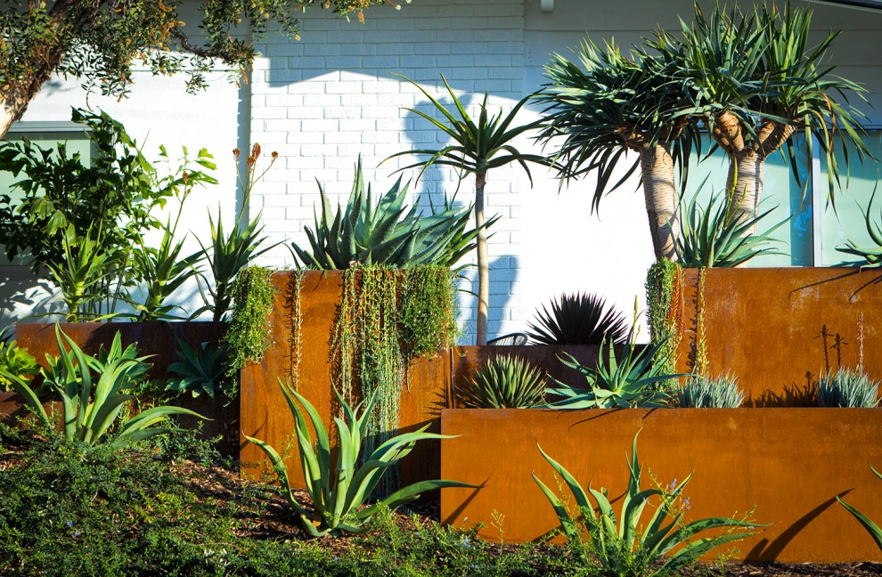 Artist Sanctuary - Laurel Canyon by Bosler Earth Design - Photo 7