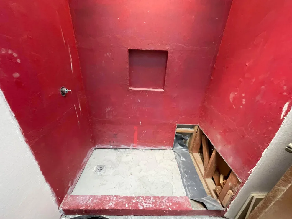 Bathroom Tile Setup by Handyman Rescue Team - Photo 30