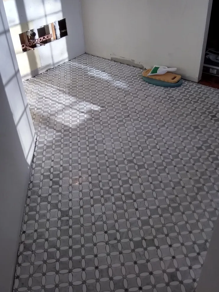 Barefoot Tile - Photo 2