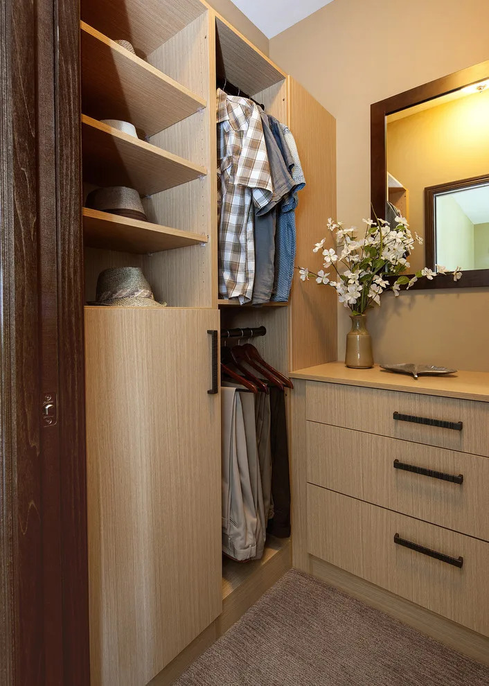 Showplace Cabinetry Showcase by Lincoln Cabinet - Photo 2