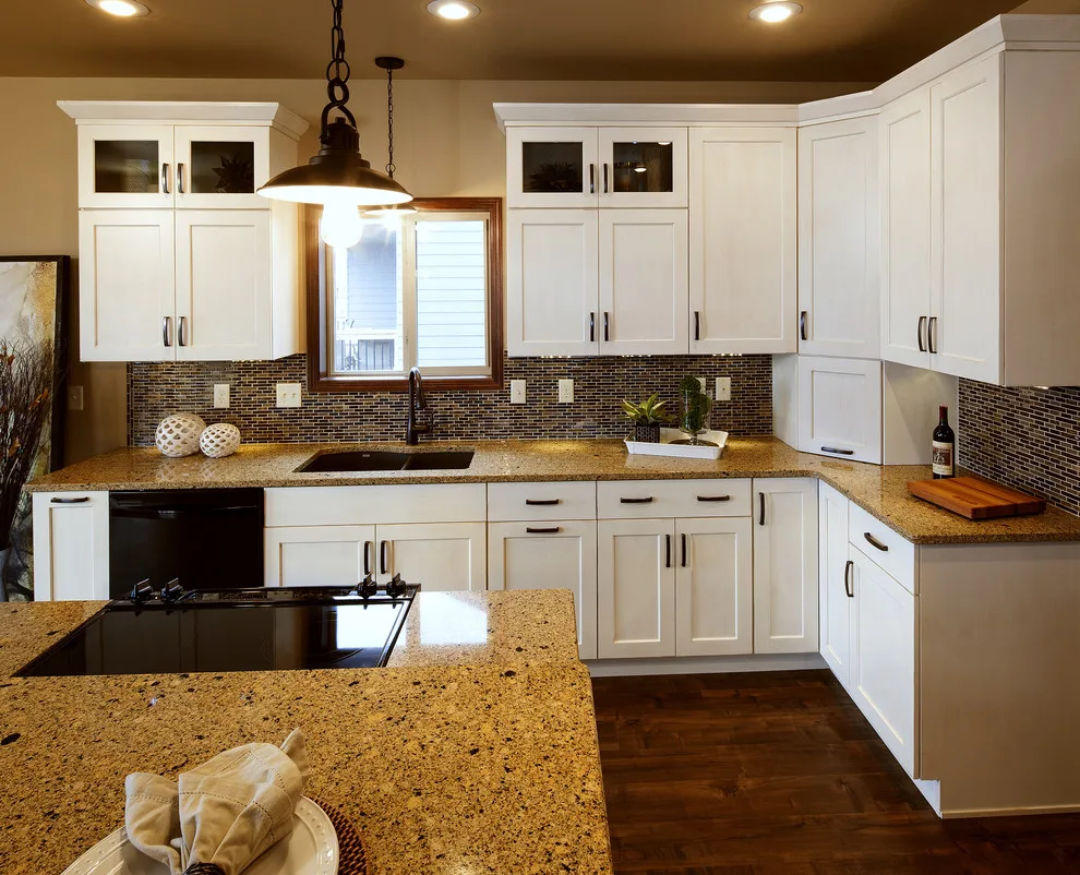 Showplace Cabinetry Showcase by Lincoln Cabinet - Photo 13
