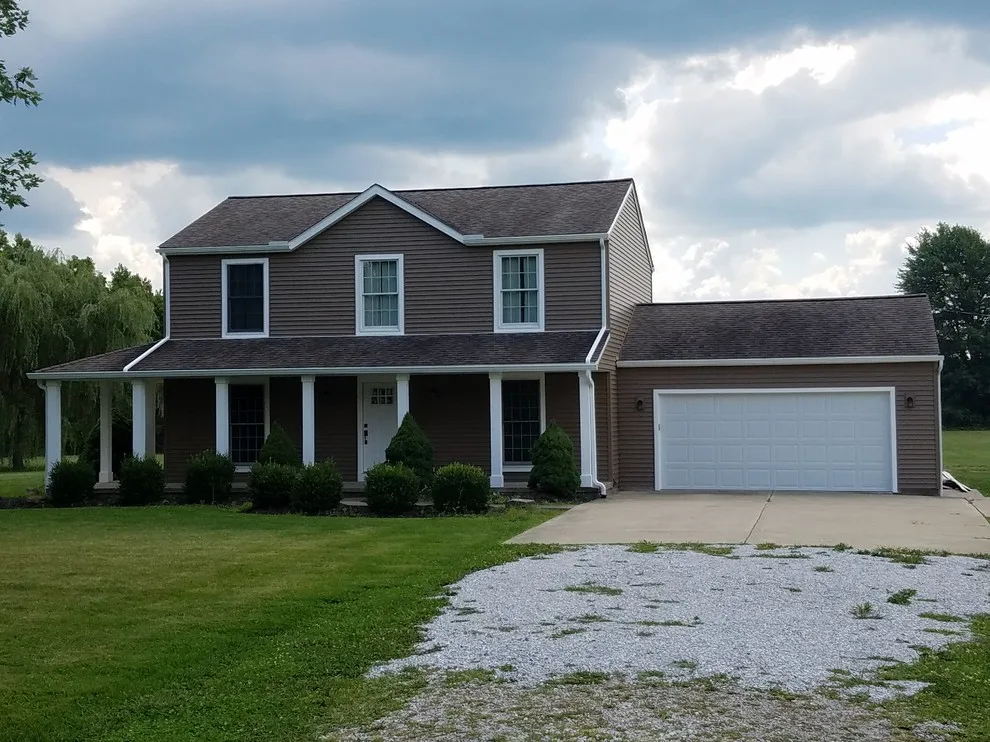 Medina Exteriors & Remodeling - Photo 12