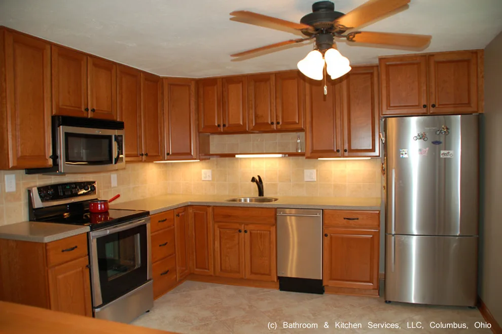 Effortless Transitional Kitchen by Bathroom And Kitchen Services, LLC - Photo 2