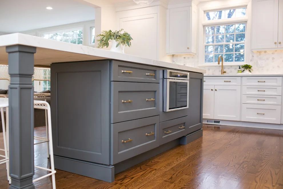 Elegant Kitchen Transformation by Robinwood Kitchens - Photo 5