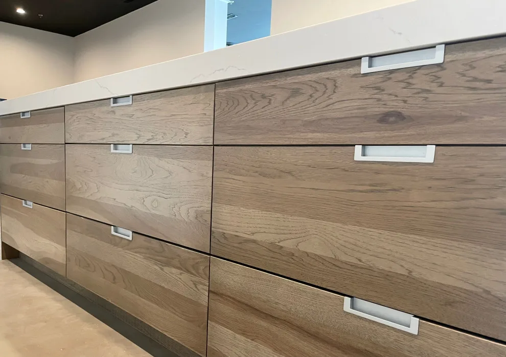Contemporary Elegant Kitchen by Eleet Fine American Cabinetry - Photo 4