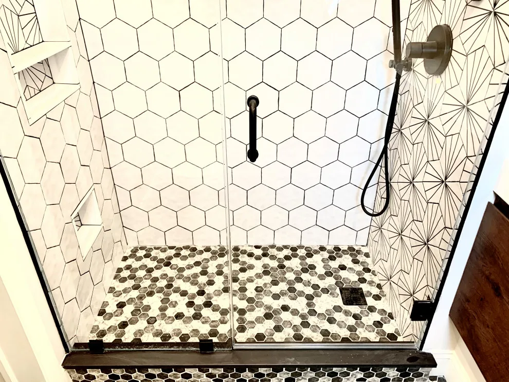 Compact yet Powerful Master Bath Renovation by K & M Flooring-Renovations Inc. - Photo 2