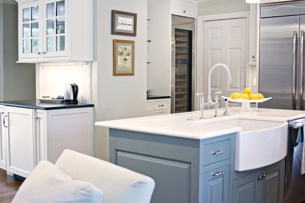 Compact Open Kitchen by Stone Kitchens - Photo 5