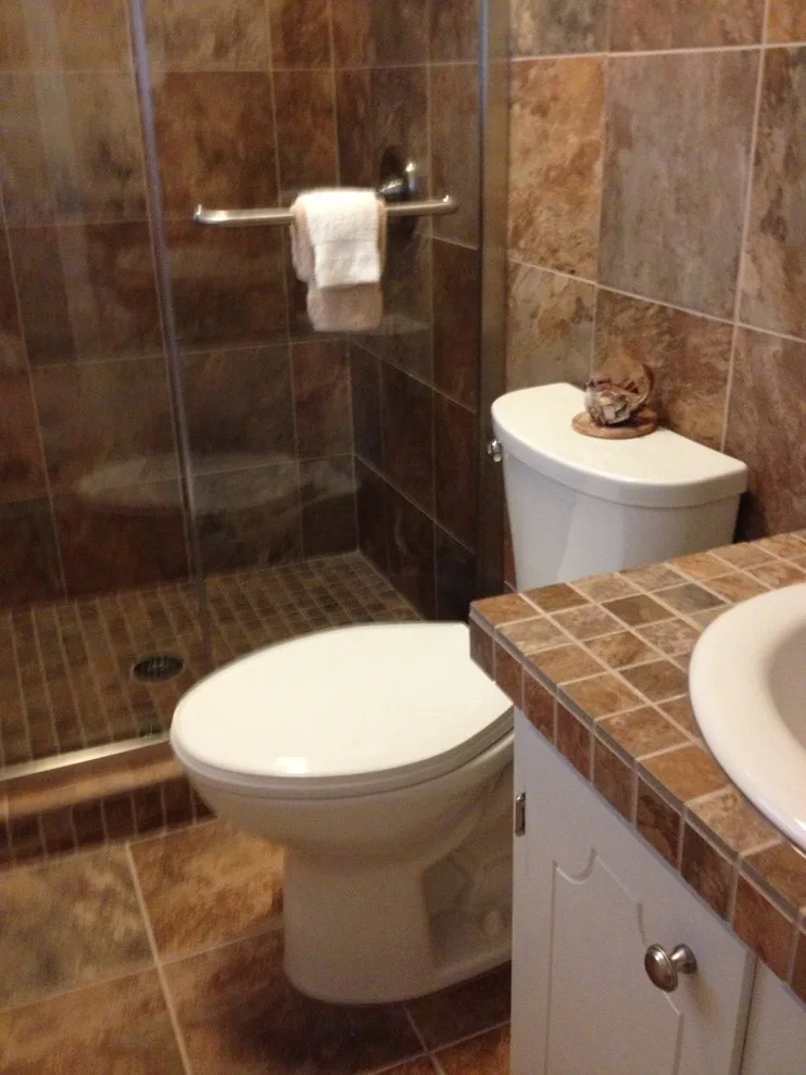 Lowe's Home Improvement - Photo 14