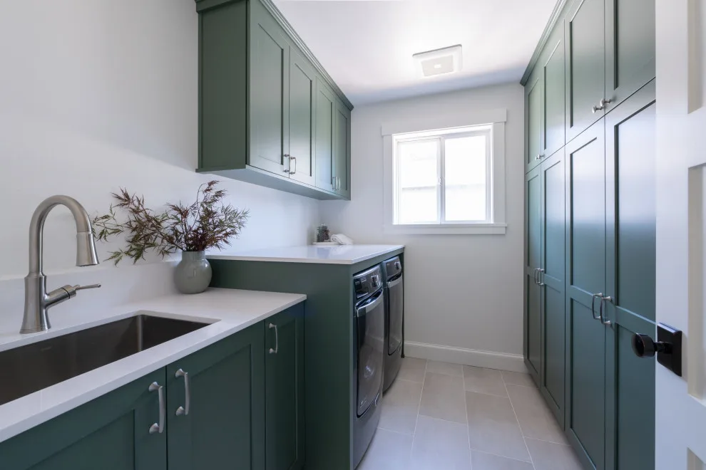 Elegant Seattle Upper Level Renovation by Potter Construction Inc - Photo 12