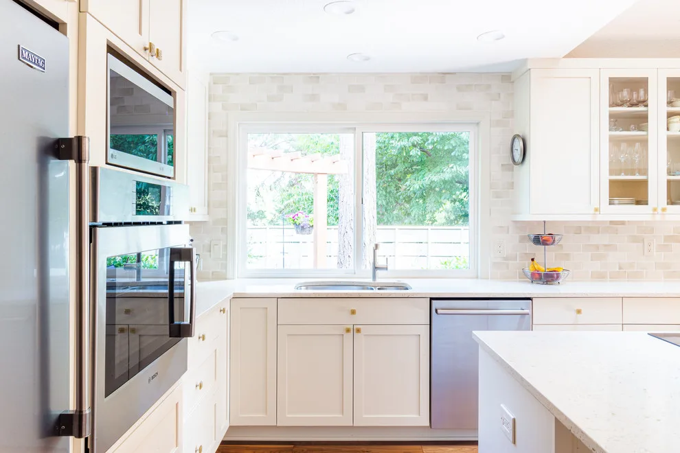 Beaverton South Kitchen Renovation by Straight Line Design And Remodeling - Photo 6