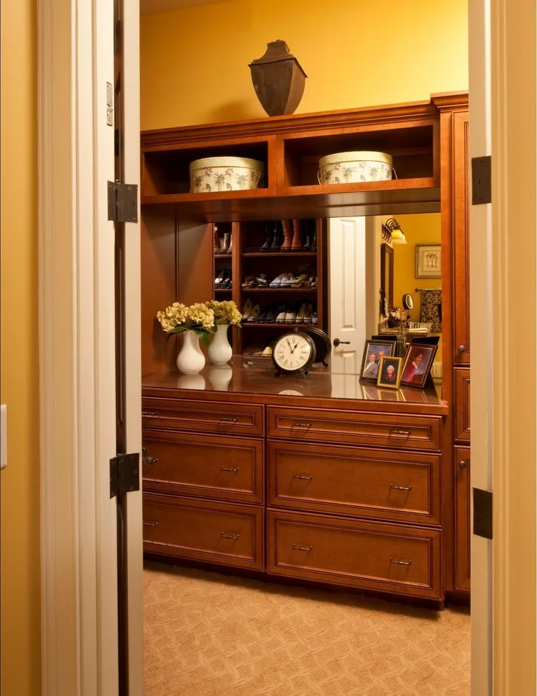 South Harbor Traditional Kitchen and Bath by Coastal Bath And Kitchen - Photo 5