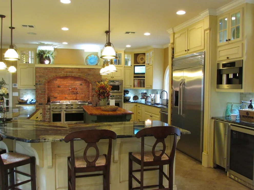 South Shreveport Home by Woodshapers - Photo 7