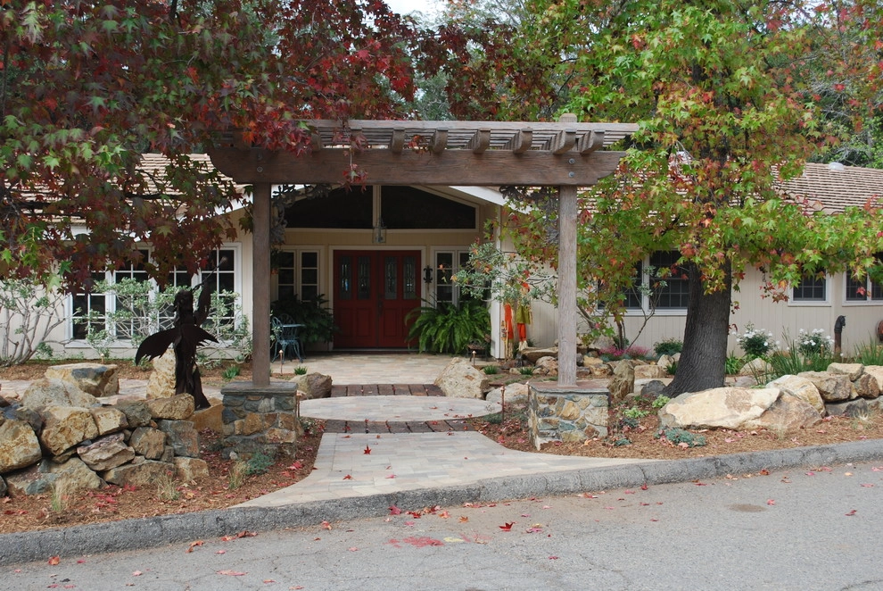 Hidden Oaks by Daniels Landscape Inc. - Photo 15