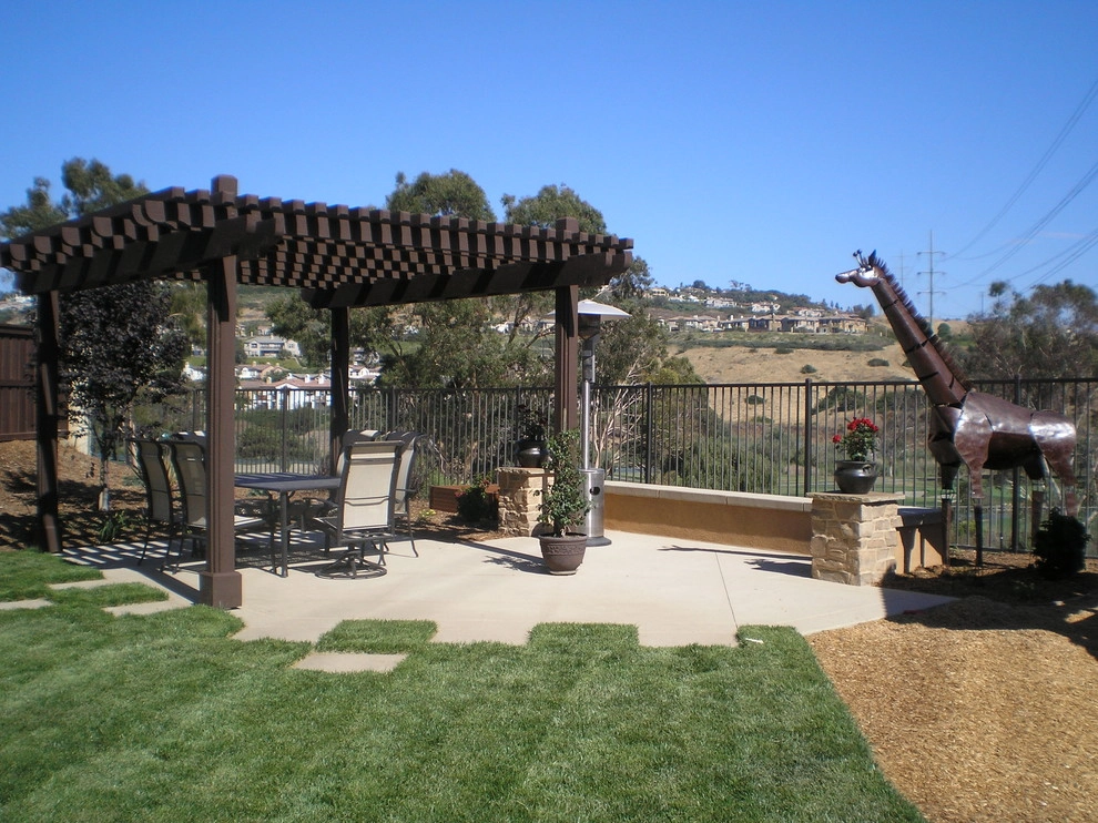 Luxurious Outdoor Living by Daniels Landscape Inc. - Photo 13