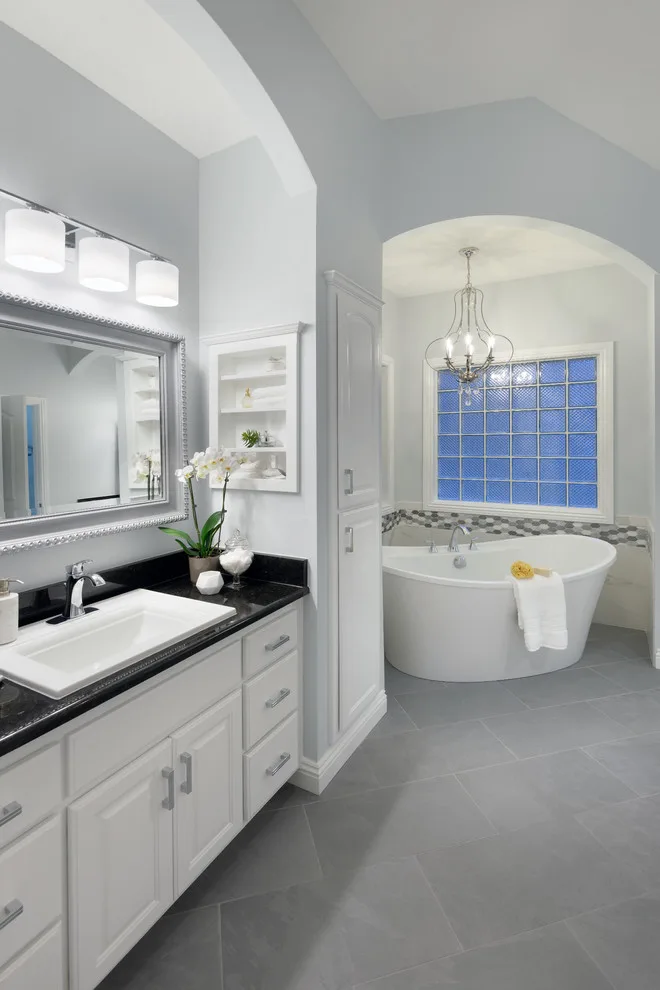 Luxury Retreat Bathroom by Rock Solid Renovations - Photo 2
