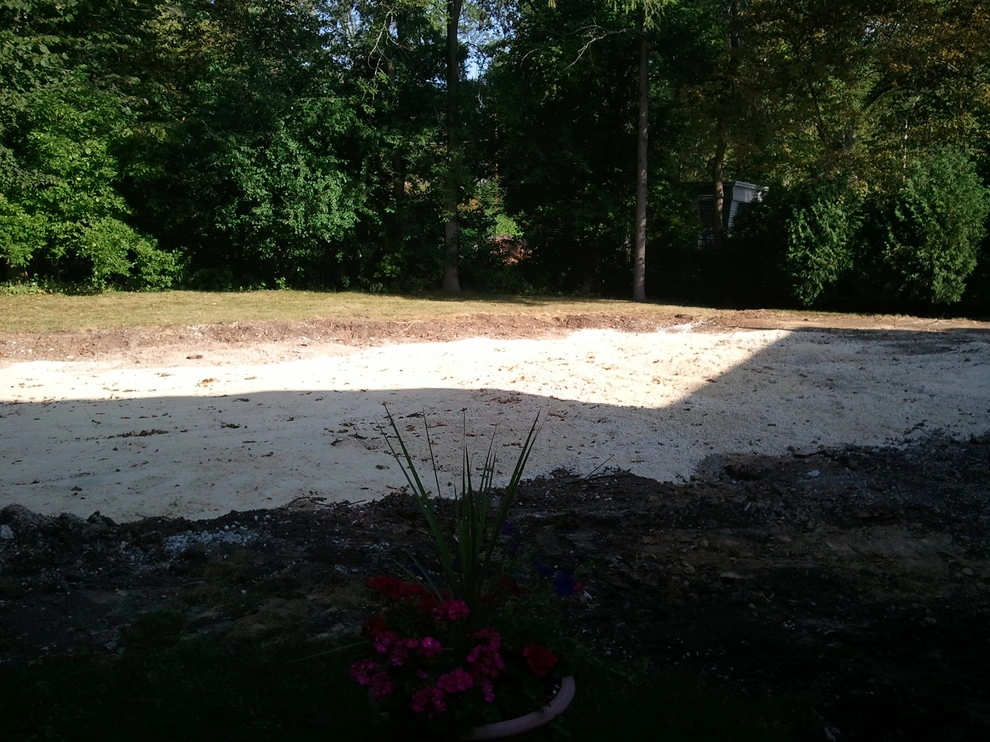 Pool Undo by David J Frank Landscape Contracting Inc - Photo 21