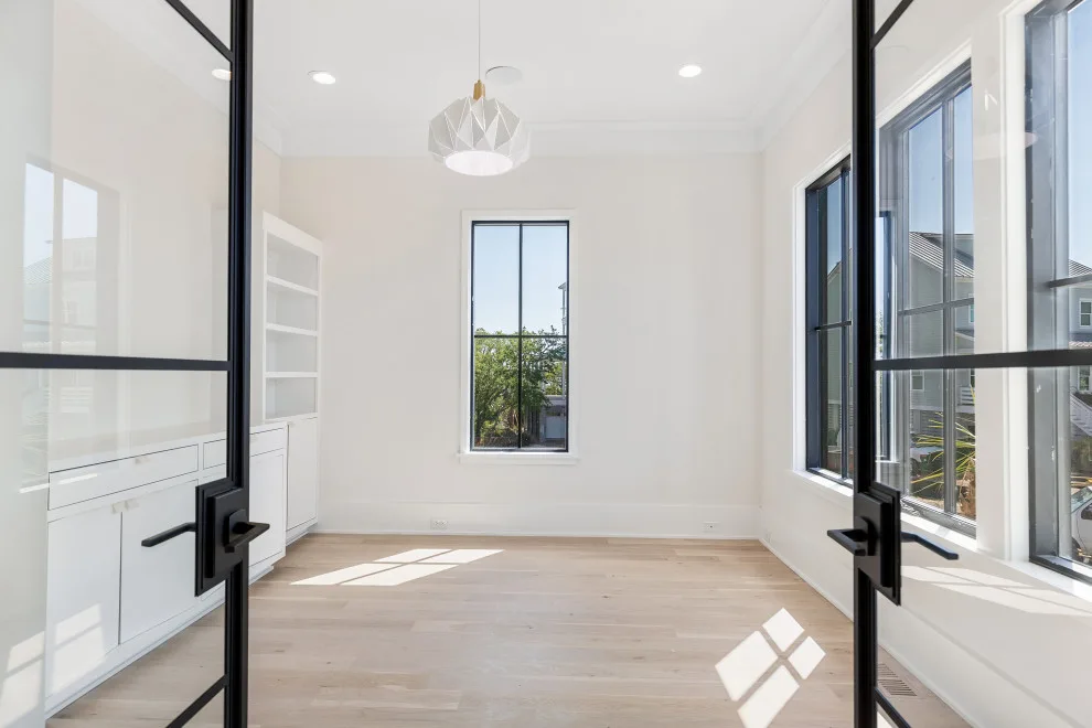 Contemporary Waterfront Custom Luxury Residence by Delpino Custom Homes - Photo 18
