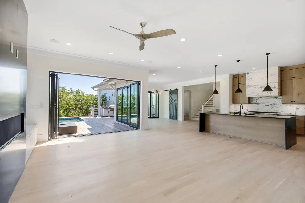 Contemporary Waterfront Custom Luxury Residence by Delpino Custom Homes - Photo 45