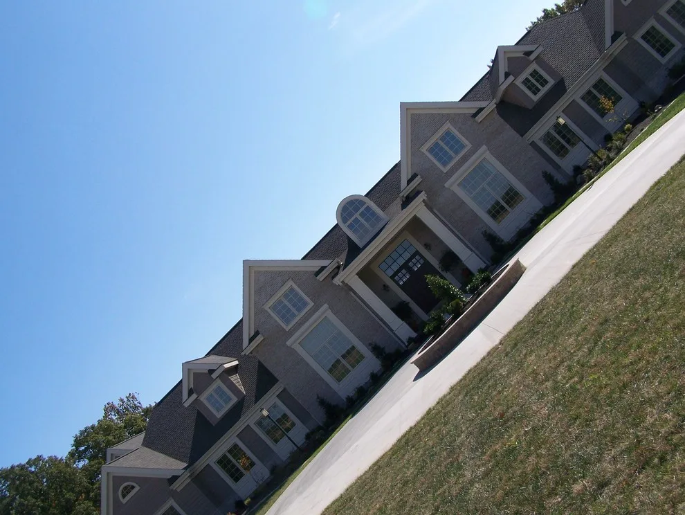 Project 1288 by Luxury Homes, Inc. - Photo 11