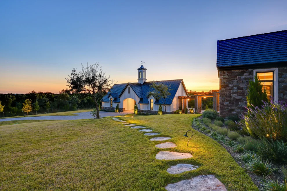 12th Century Estate and Cottage by Eppright Homes, LLC - Photo 34