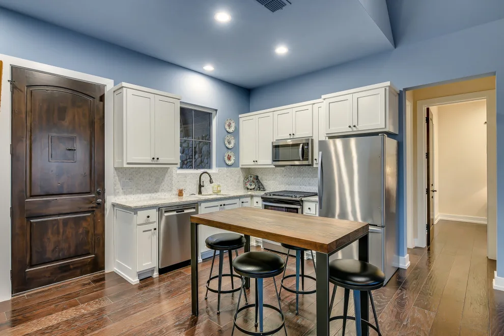 12th Century Estate and Cottage by Eppright Homes, LLC - Photo 20
