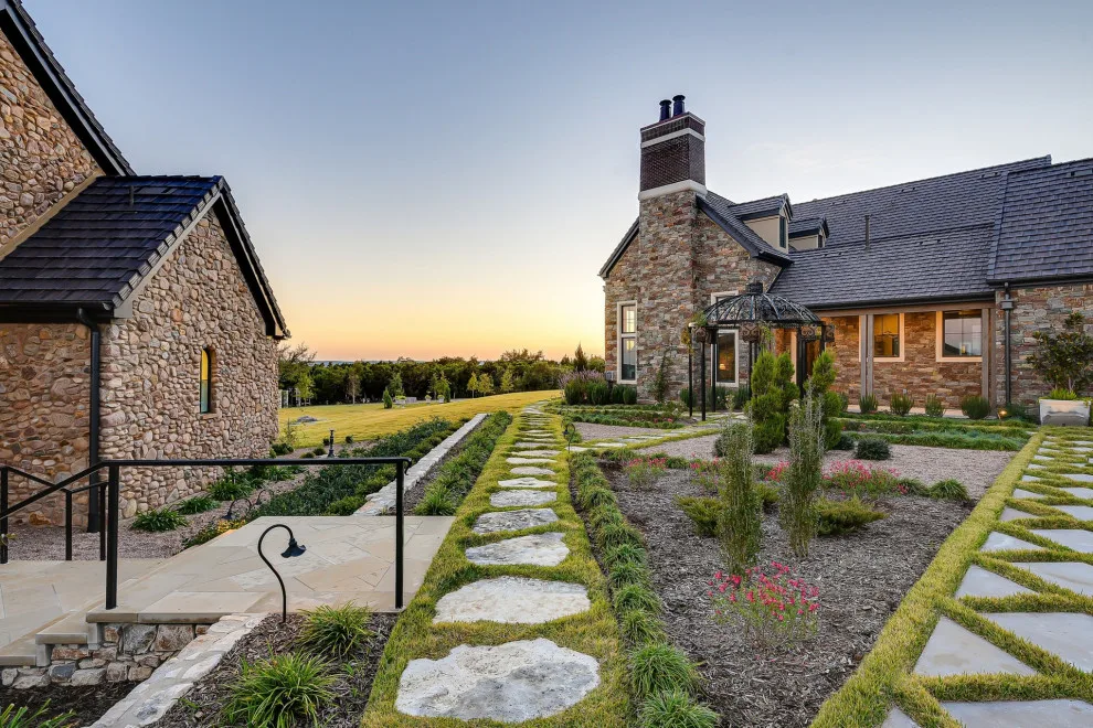 12th Century Estate and Cottage by Eppright Homes, LLC - Photo 4