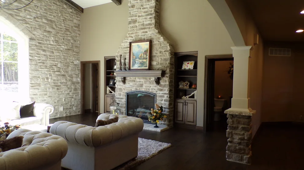 Project 1343 by Luxury Homes, Inc. - Photo 19