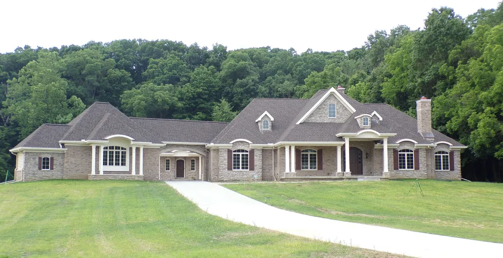 Project 1343 by Luxury Homes, Inc. - Photo 69