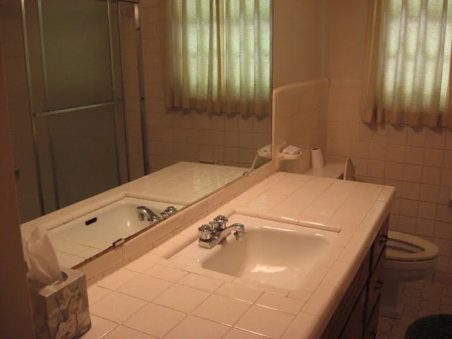 1960s Ranch Makeover: Before and After by Pythoge Custom Homes And Renovations - Photo 4