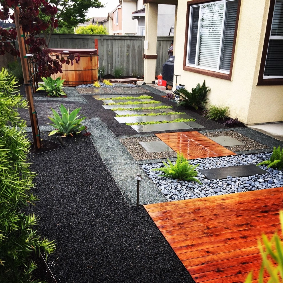 Modern Meditation by Deep Rootz Landscape And Design - Photo 8