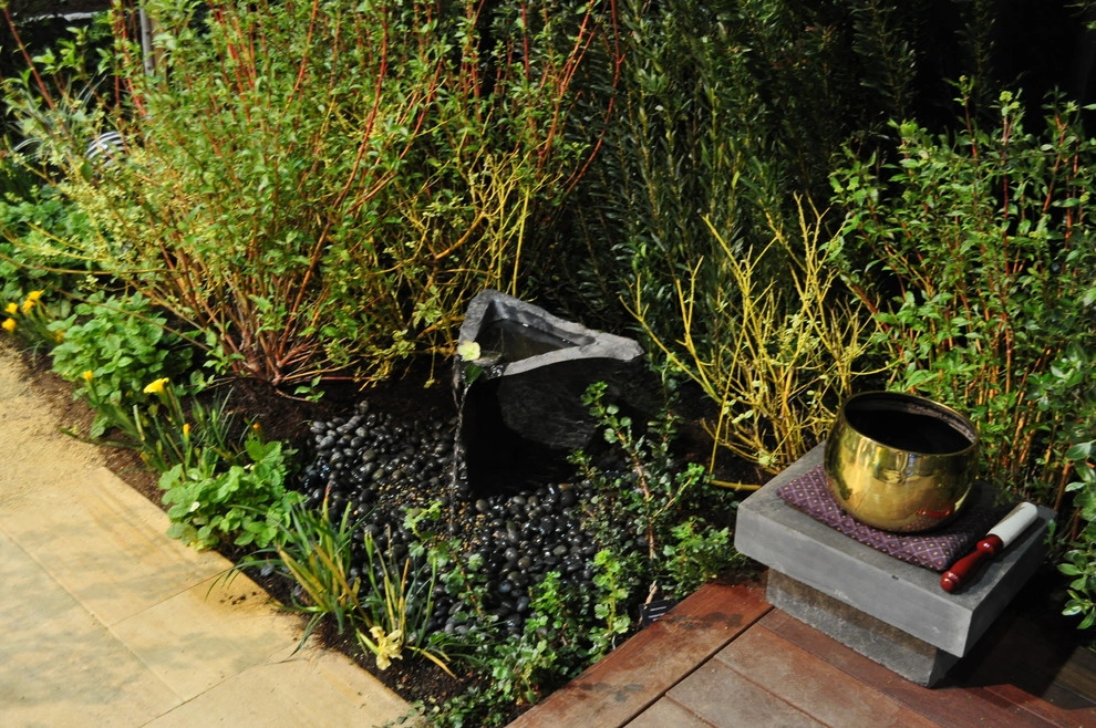 New Leaf Garden by Deep Rootz Landscape And Design - Photo 4