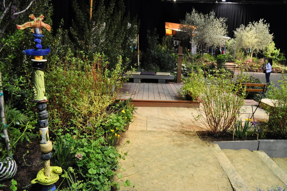 New Leaf Garden by Deep Rootz Landscape And Design - Photo 6
