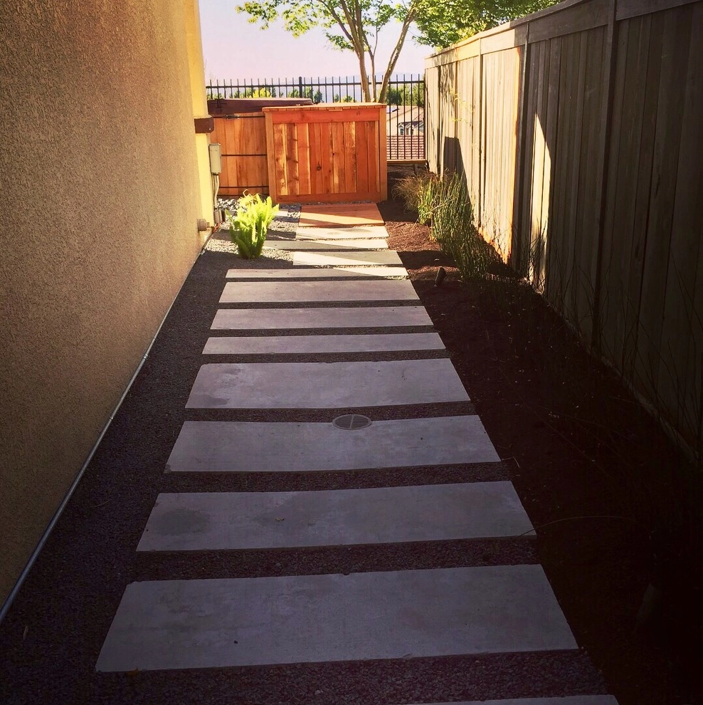 Modern Meditation by Deep Rootz Landscape And Design - Photo 9