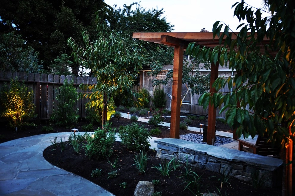 Oakland Bungalow by Deep Rootz Landscape And Design - Photo 7