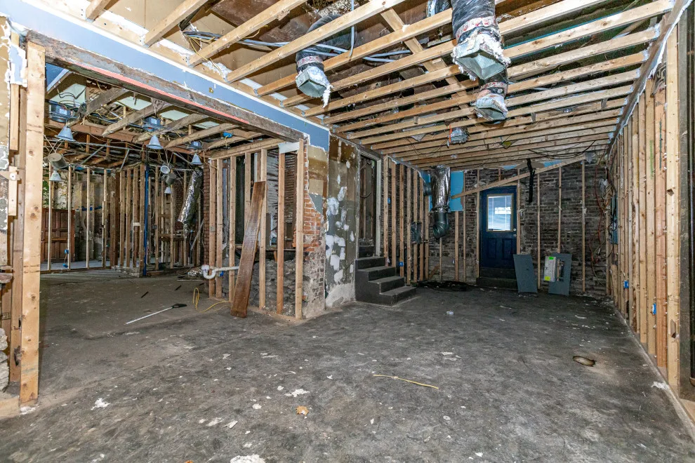 573 North Limestone - Initial 상태 by J. Parrish Builders - Photo 42